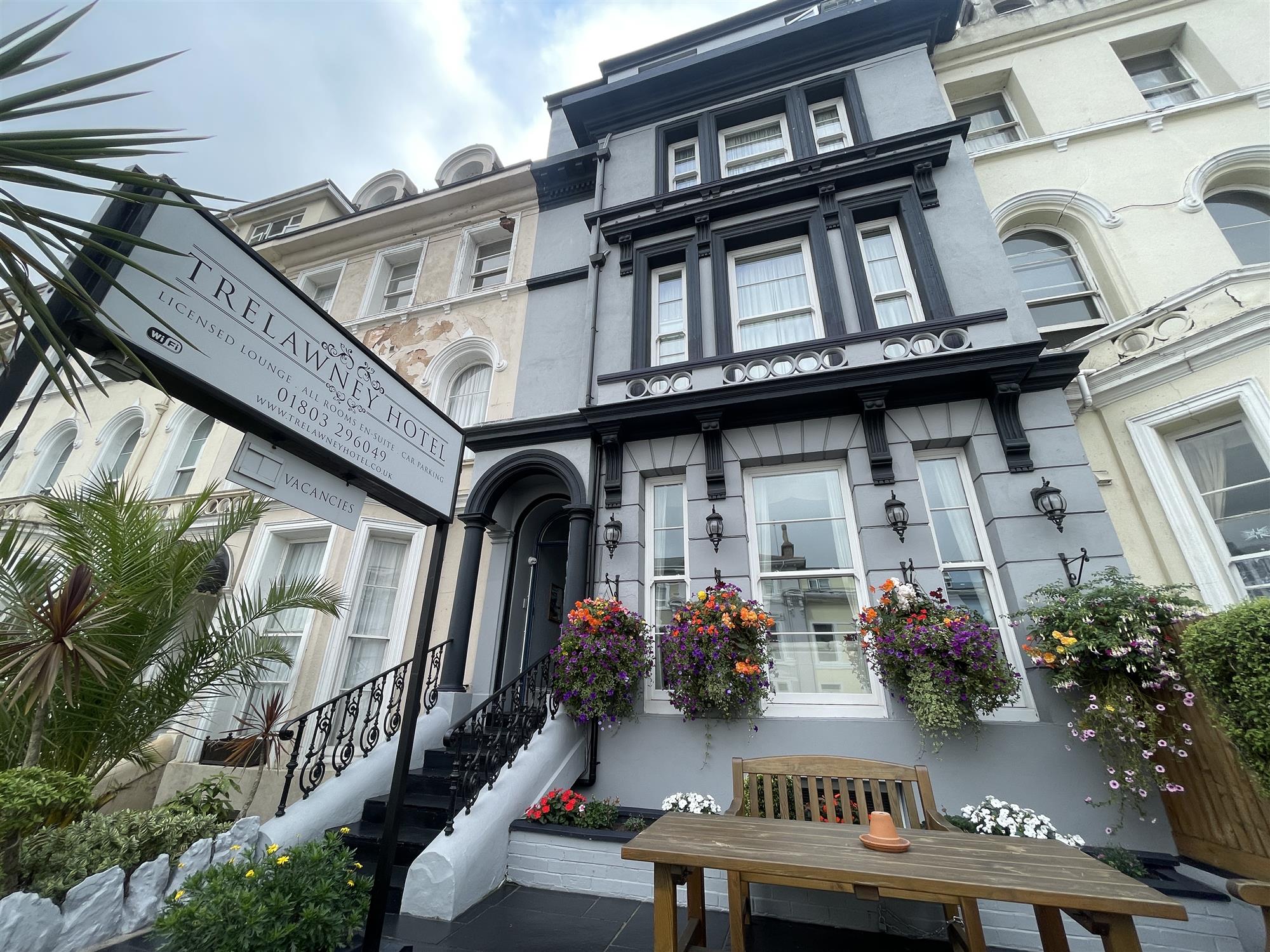 Elegant Victorian 12-bedroom hotel set on the English Riviera