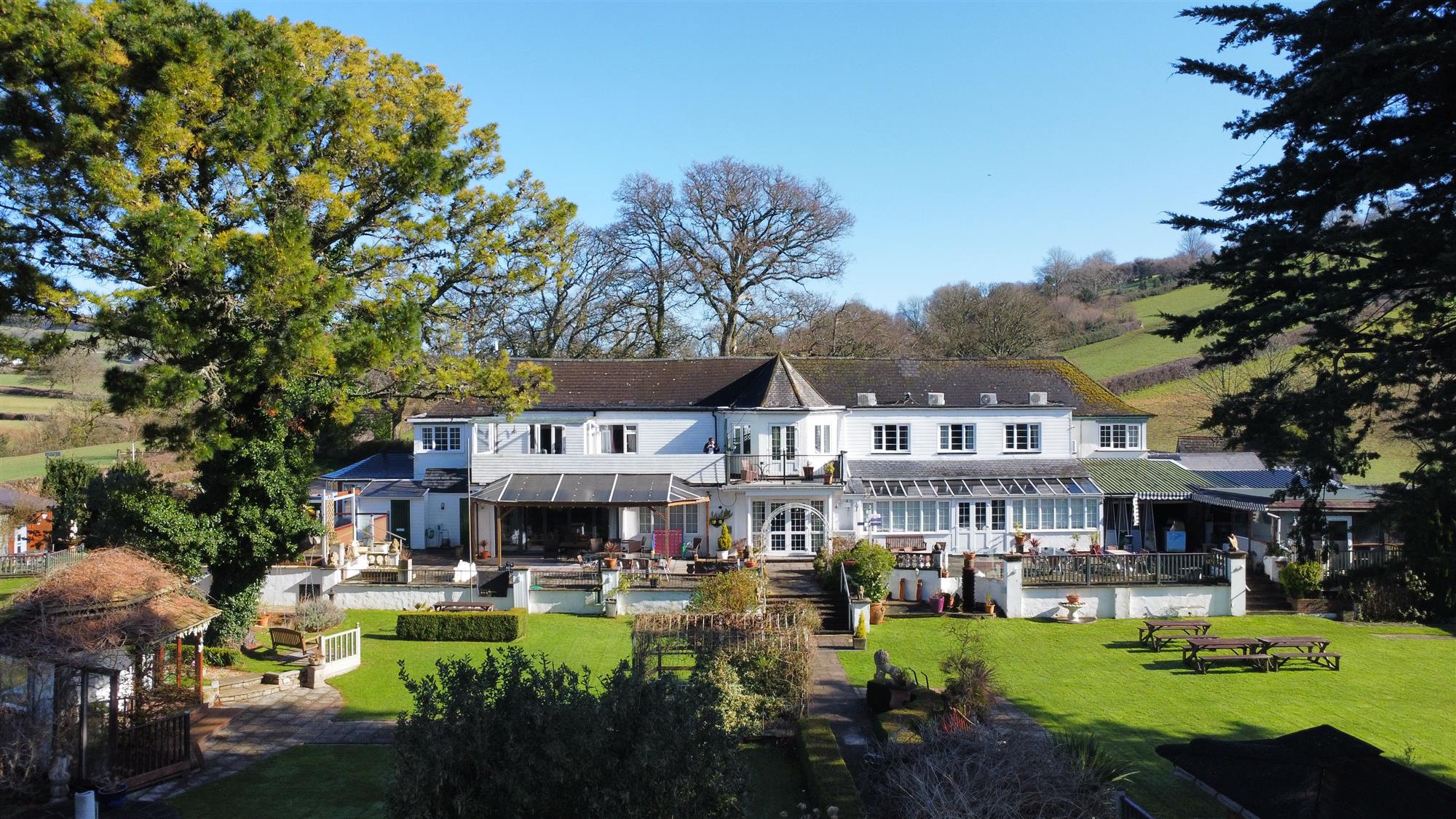 Country Hotel & Established Wedding Venue