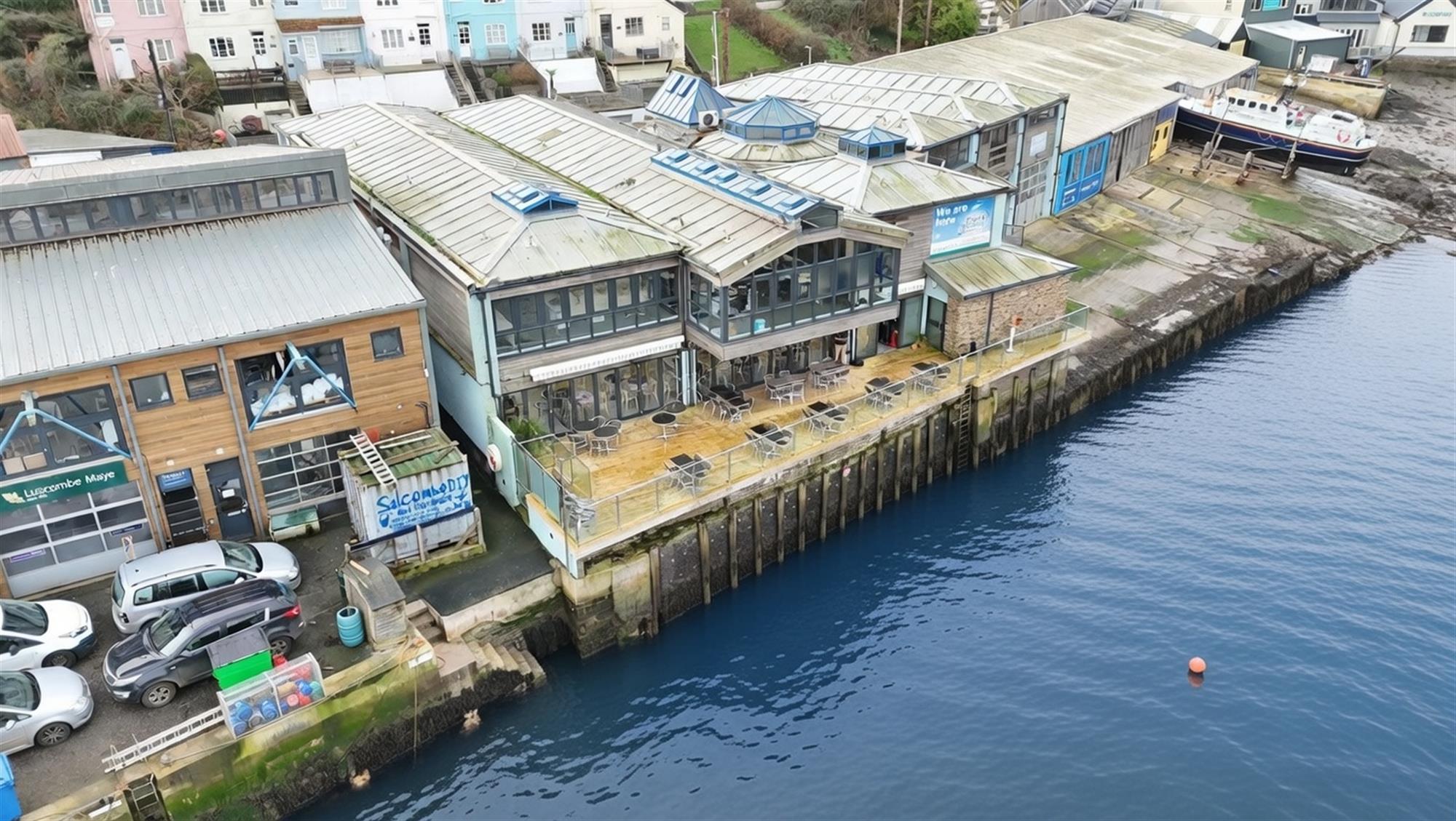 Stunning Waterfront Restaurant in the Heart of Salcombe