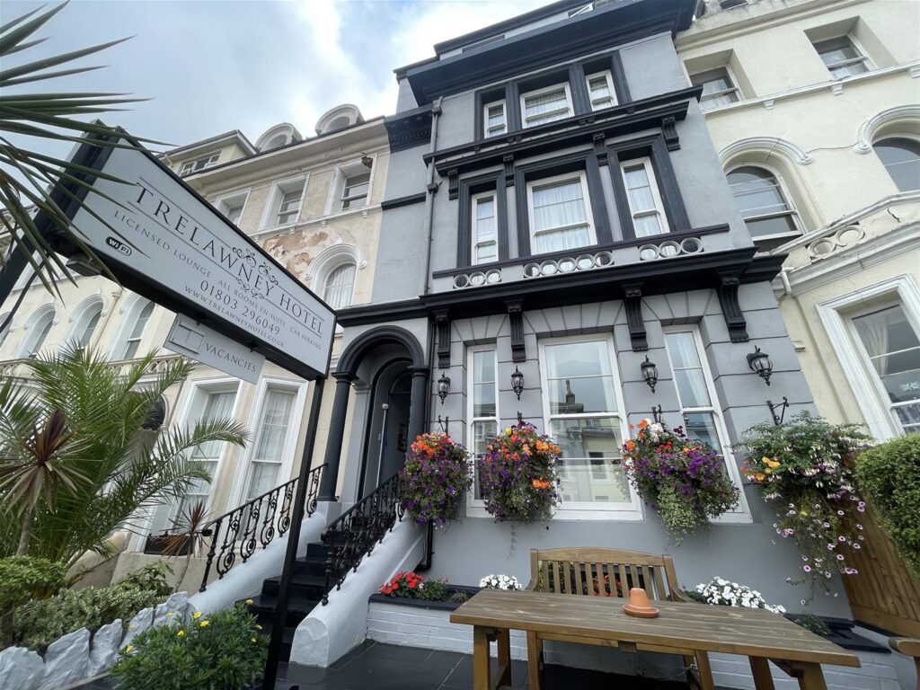 Hotels, Guest Houses and B&B's property in Torquay, Devon – Ref: 18725 – Image 4835
