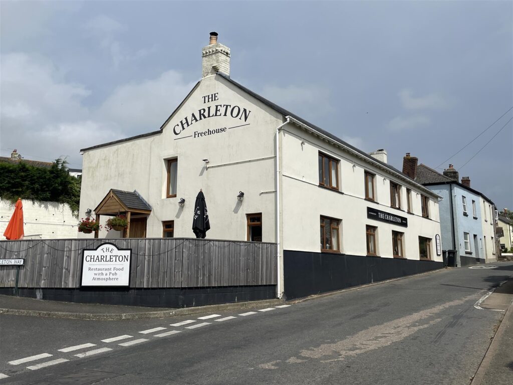 Pubs, Bars & Restaurants property in Kingsbridge, Devon – Ref: 34293 – Image 5173