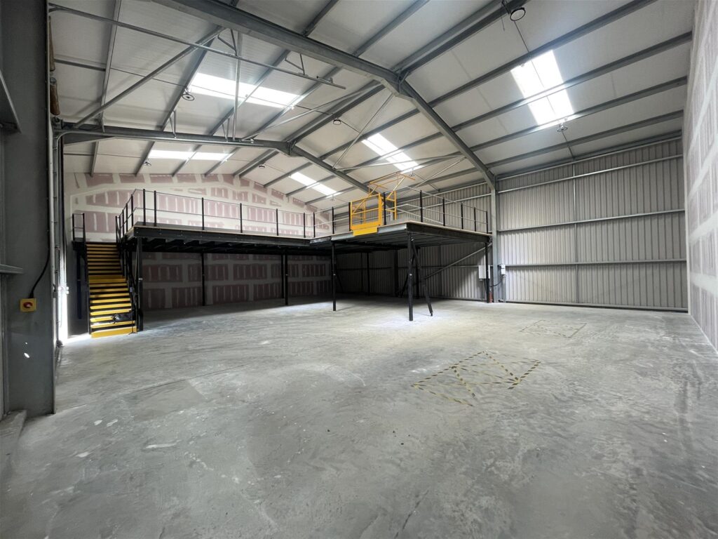 Industrial property in Devon – Ref: 34506 – Image 9670