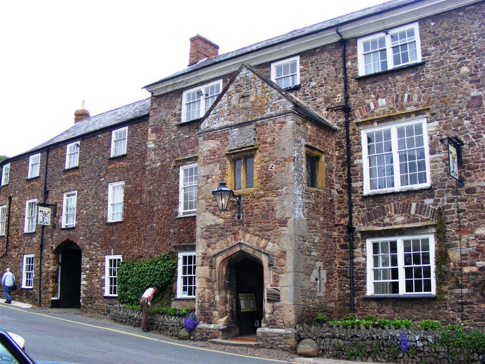Historic Luttrell Arms in Dunster sold to Hall & Woodhouse